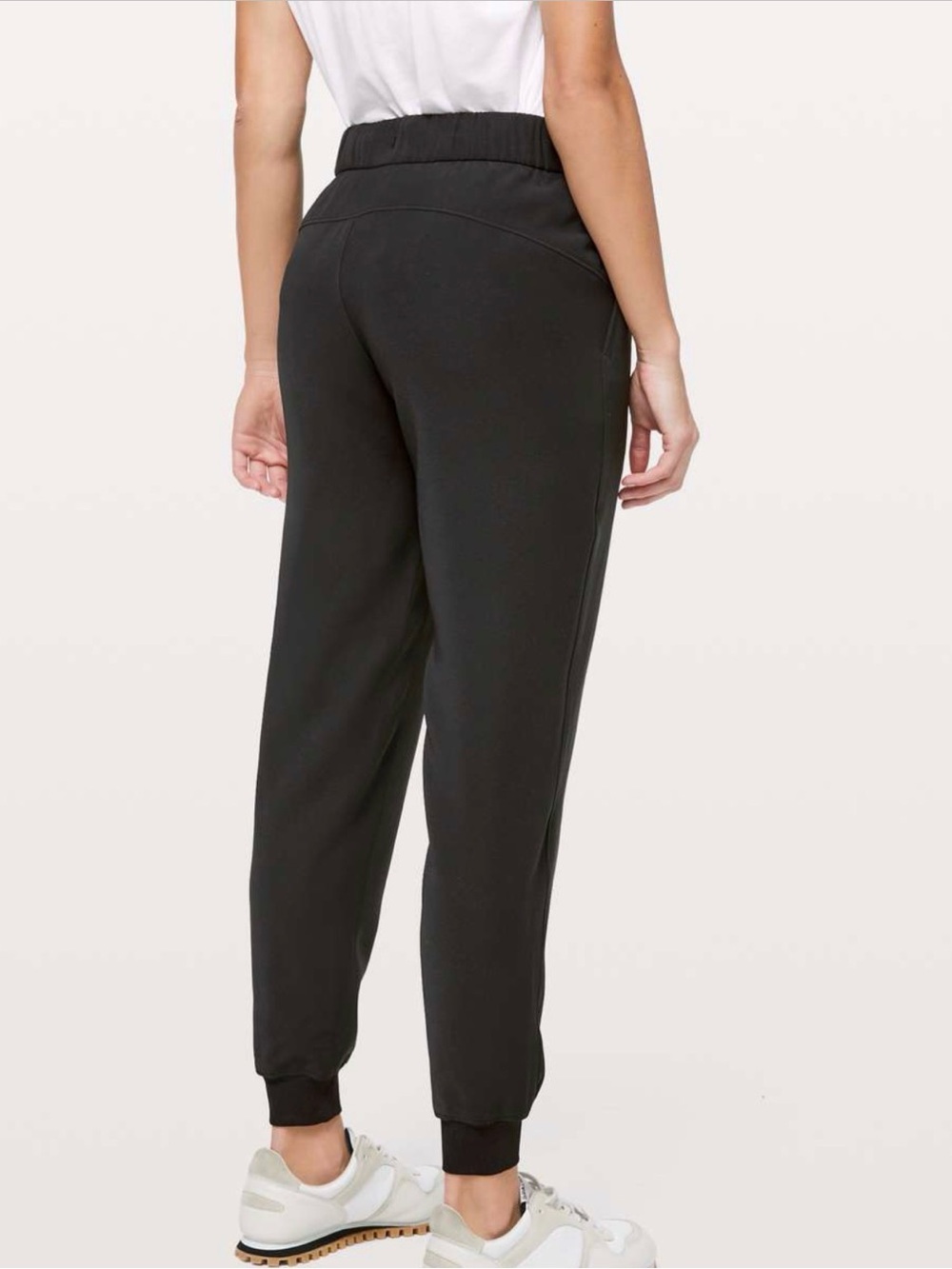 Lululemon On The Fly Joggers Black, Size 10
